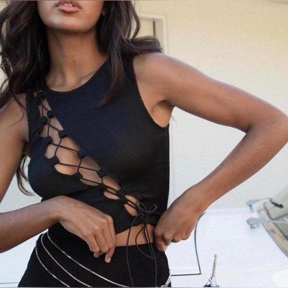 Princess Polly Weekend Love crop top | black, Size 4, perfect condition!